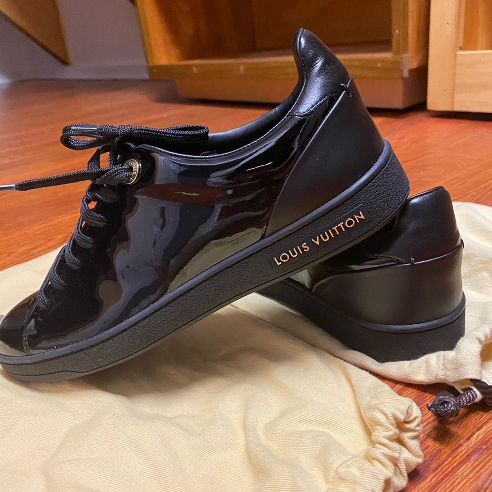 LOUIS VUITTON Patent Calfskin Frontrow Sneakers - Picture 2 of 8